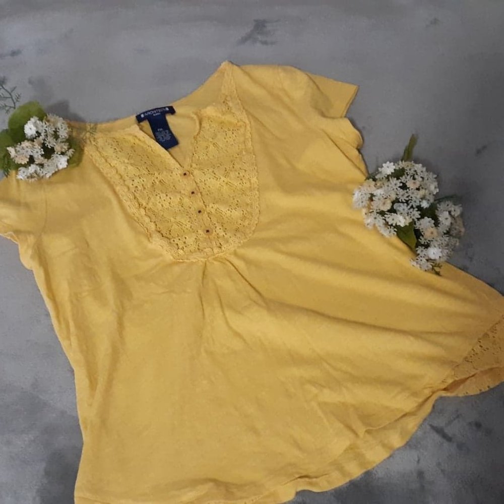 Architect Yellow Short Sleeved Top